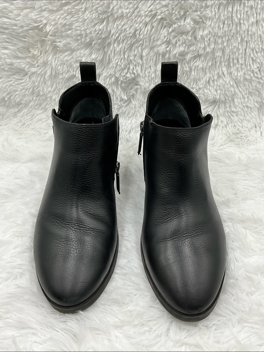 Vionic Booties Size 8W Black Ankle Booties Side Zipper - Picture 4 of 8